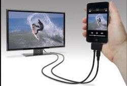 3 طرق سهلة لتوصيل هاتفك بالتلفزيون لاسلكيًا