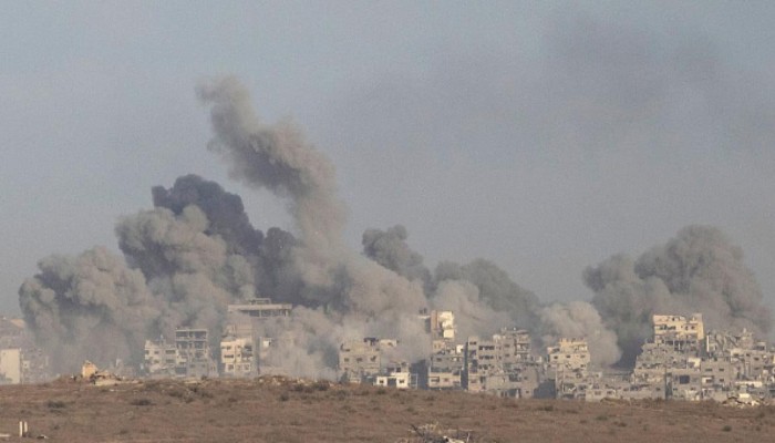 «خيار السلاح أم معركة السياسة؟.. مسارات المقاومة في غزة وسط تحديات المرحلة المقبلة