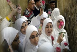 نساء مصر في مرمى القمع: عشر سنوات من الانتهاكات السياسية والأمنية بلا حساب