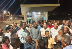 اعتصام عمال محطات كهرباء السد العالي يرفع شعار "الكرامة والعيش" في وجه الوعود الزائفة