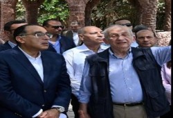 "جزار الأشجار" يرتدي ثوب "البستاني".. مدبولي يوجه بالتشجير بعدما حول مصر إلى "غابة خرسانية"