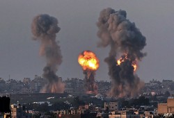كيف فقد اقتصاد غزة 83% من قيمته خلال عام واحد؟
