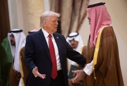 ميدل إيست مونيتور || ترامب يحاول محاصرة محمد بن سلمان.. لكنه يتراجع أولًا