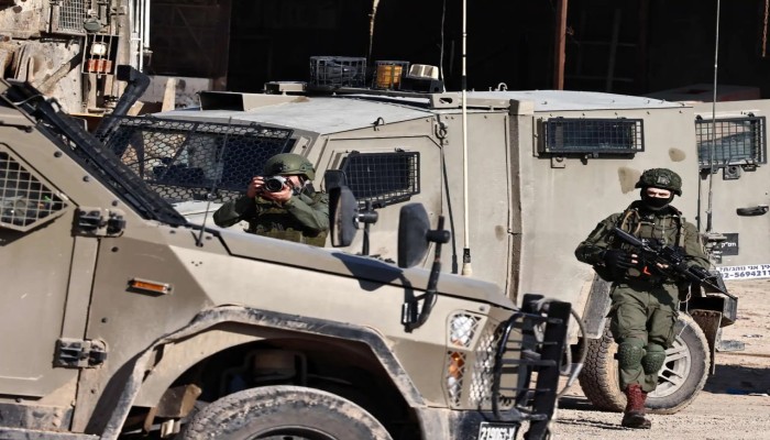 الضفة جحيم متصاعد وسياسة "كي الوعي".. إنزال جوي وتفجير منازل واغتيالات تمتد من طوباس إلى رام الله والخليل