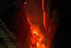 فيديو|| حريق هائل في سوق الخواجات بالمنصورة يبتلع أرواح 5 مواطنين ويصيب 13 آخرين