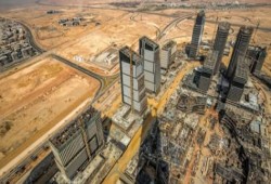 كارنيغي يكشف: كيف يلتهم جهاز "مستقبل مصر" العسكري الأخضر واليابس في اقتصاد البلاد؟