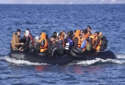 "هروب أكثر من 68 ألف مصري في أقل من 5 سنوات عبر البحر لأوروبا".. الأرقام تفضح الإنجاز الوهمي للسيسي بوقف مراكب الهجرة