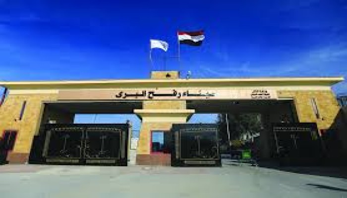 "هآرتس": إعادة إعمار غزة معركة مصر لتعزيز مكانتها في الشرق الأوسط بأكمله