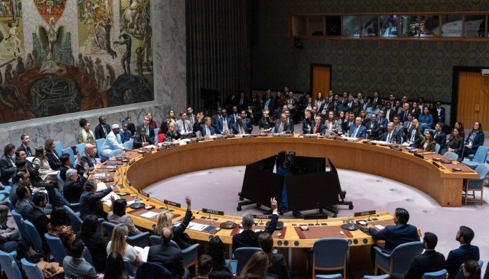 مؤسسة كارنيجي || مجلس الأمن يرفع “حكم القانون بالأدوات” فوق سيادة القانون بدعمه خطة ترامب لغزة