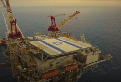 على وقع رفض إسرائيل التوريد ... لماذا تجاهل السيسي غاز قطر والجزائر وفضّل الارتهان للغاز الإسرائيلي؟