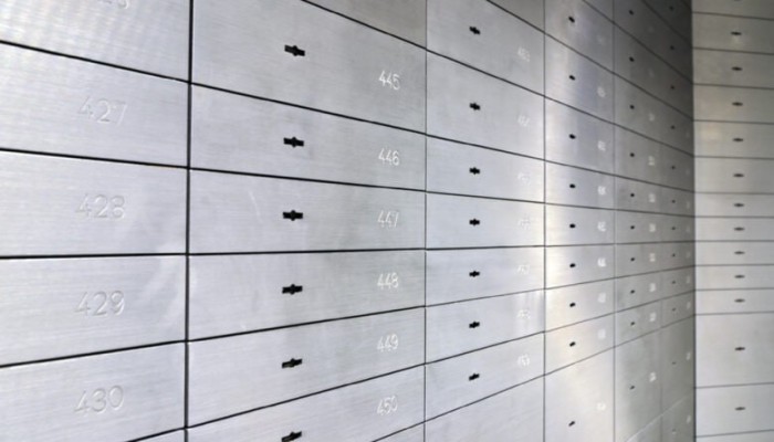 تآكل الثقة في المصارف.. لغز صناديق الأمانات المفقودة في بنك فلسطين