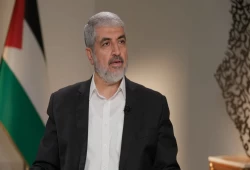 مشعل: غزة قدمت ما عليها.. وسلاح المقاومة ليس للتسليم