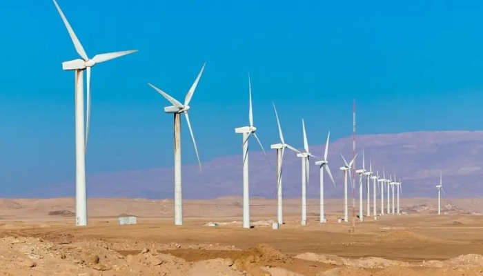 رغم بنائها بمليارات الشعب..."السيسي" يطرح محطات كهرباء "جبل الزيت" للأجانب