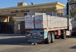 مصر تضغط لفتح معبر رفح بالكامل وتحذّر من أي مسار يؤدي إلى تهجير الفلسطينيين