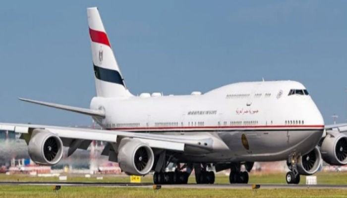 بقيمة 500 مليون دولار.. طائرة السيسي تصل إلى مصر بعد إجراء تعديلات عليها في ألمانيا 