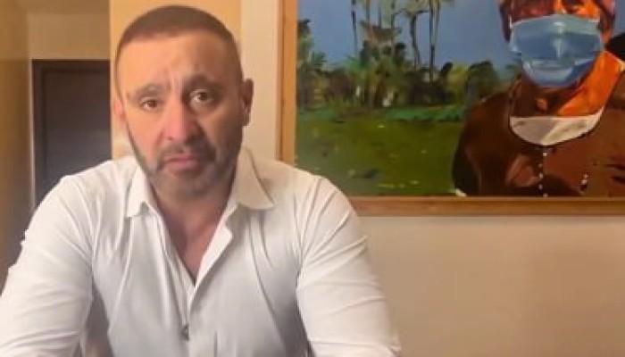 د. مراد علي يشخّص "الوباء الفكري": حين يصبح "جنون العظمة" منهج دولة وسلوك "نخبة" مصطنعة