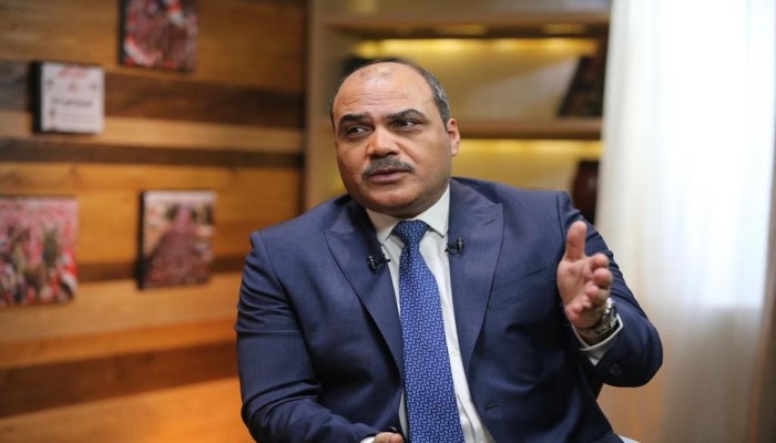 تطاولات محمد الباز على الصحابة.. من الطعن في أبي هريرة إلى اتهام الحسين بالظلم والتقليل من شأن خالد بن الوليد