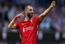 عودة مظفرة بعد غياب.. رقم قياسي جديد لـ محمد صلاح مع ليفربول