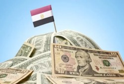 معهد التمويل الدولي: مصر تبتلعها الديون.. السيسي يكسر حاجز الـ 300 مليار دولار ويقود الدولة نحو "الإفلاس الحتمي"