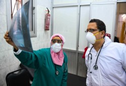 متحورات كورونا الجديدة.. الأعراض ومدة استمرارها وأهم النصائح