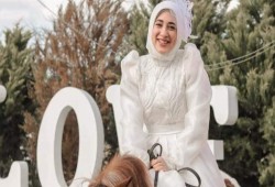 تأجيل محاكمة مصممة الأزياء "آية كمال الدين" واستمرار حبسها في قضية أمن دولة