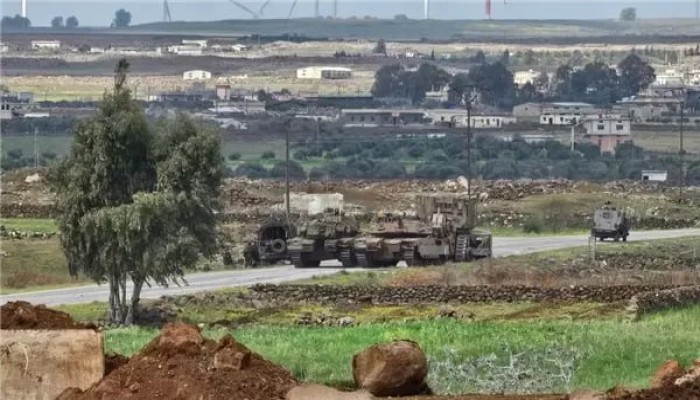 توغلات إسرائيلية متكررة في القنيطرة بسوريا.. الاحتلال يفرض "منطقة عازلة" بالقوة ويتحدى اتفاق 1974