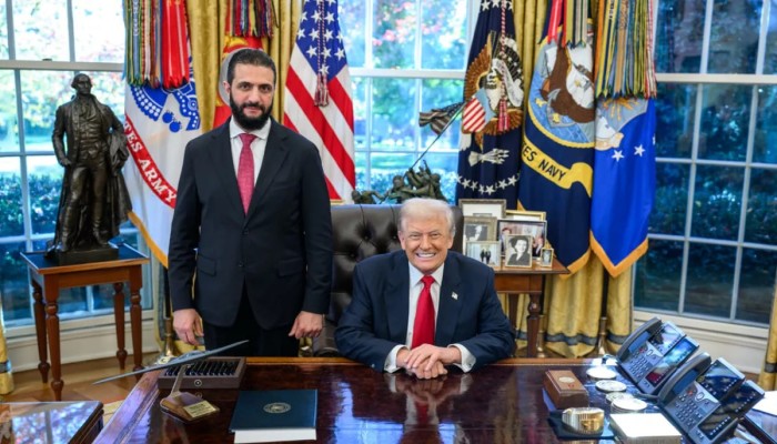 ترامب يوسع "القائمة السوداء" ويغلق أبواب أمريكا أمام السوريين والفلسطينيين.. "الأمن القومي" ذريعة لعزل دول جديدة