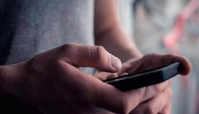 استخدام الهواتف يؤثر على خصوبة الرجال