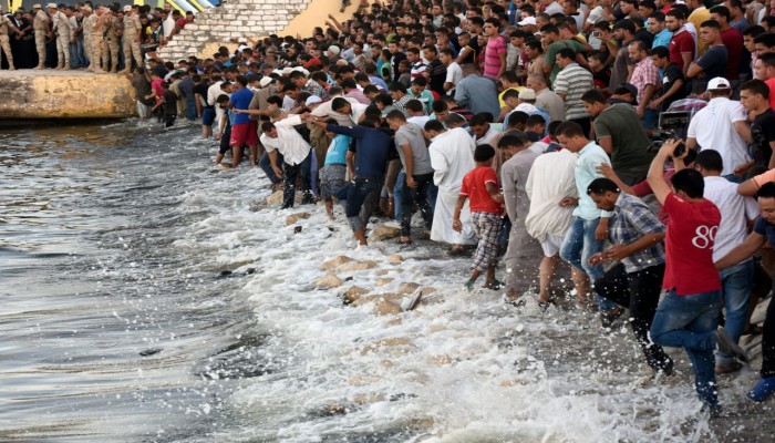 اليوم العالمي للمهاجرين: 1500 مصري غريق في 10 سنوات.. والسيسي يتباهى بـ"المكافحة"