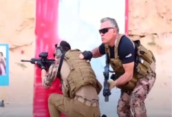 العار العربي يتواصل.. الأردن يشارك في ضربات جوية أميركية ضد سوريا