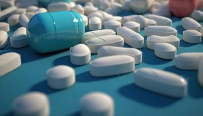 صيدليات بلا دواء.. الصحة تترك المرضى فريسة للإنفلونزا وأكذوبة "وجود البديل "