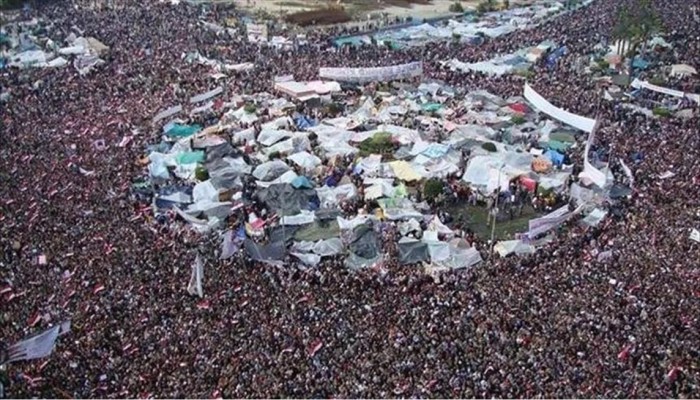 ثورة يناير.. عندما استعاد المصريون الشرعية وقضوا على الطاغية
