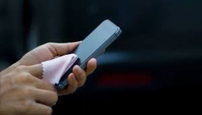 كيف يمكن لهاتفك الذكي أن يدمر صحتك؟