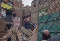 فيديو|| انهيار 3 منازل في أسيوط يسفر عن مصابين ويشعل القلق من تكرار كوارث العقارات
