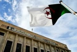 الجارديان || الجزائر تُقِرّ قانونًا يجرّم الاستعمار الفرنسي