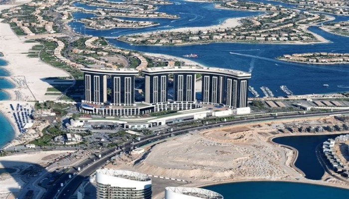 "السيسي" يبني مدينة أوليمبية بالعلمين الجديدة على مساحة  800 فدان وأندية الغلابة مفلسة والمستشفيات بلا أطباء أو علاج