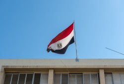 مصر تعيّن لجنة مؤقتة للسباحة بعد وفاة لاعب وإحالة رئيس الأولمبياد للمحاكمة