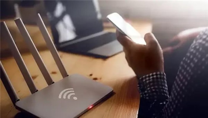 استمرار ضعف سرعة الإنترنت رغم إعلان "المصرية للاتصالات" عودته.. والمشتركون: "التحديث" عزلنا عن العالم