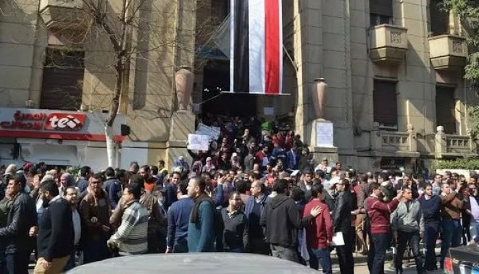 "صحة الانقلاب" تسرق حوافز الأطباء وتتحايل على القانون لنهب مستحقاتهم