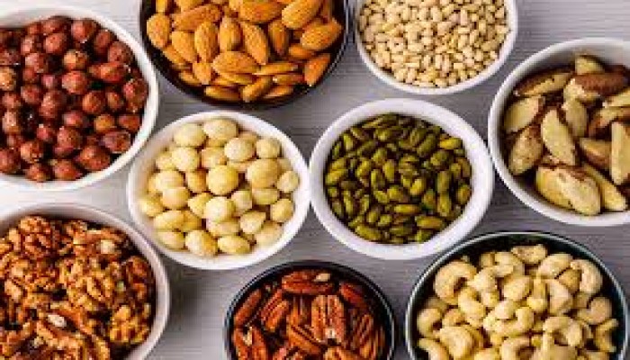 3 وجبات خفيفة تخفض الكوليسترول وتقي من الأزمات القلبية