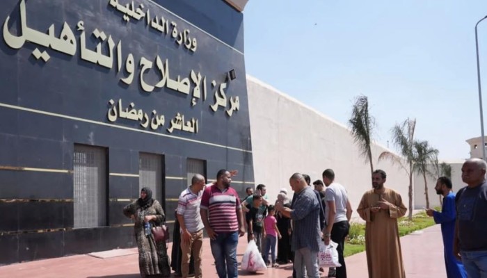 شهادات موثقة تفضح تصعيدًا ممنهجًا ضد المعتقلات السياسيات بسجن النساء في العاشر من رمضان