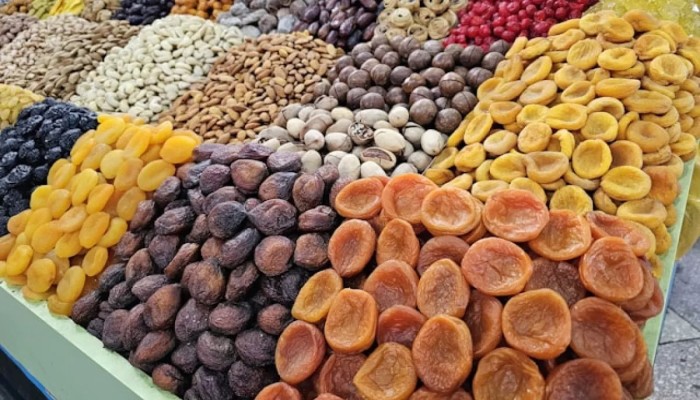 "ياميش الغلابة" يختفي من الموائد.. ارتفاع 80% في الأسعار وتراجع الواردات يفضح أكذوبة "انخفاض التضخم"