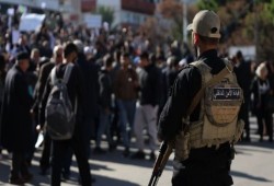 فيديو || قتلى وعشرات الجرحى في احتجاجات اللاذقية وسط اتهامات لفلول النظام