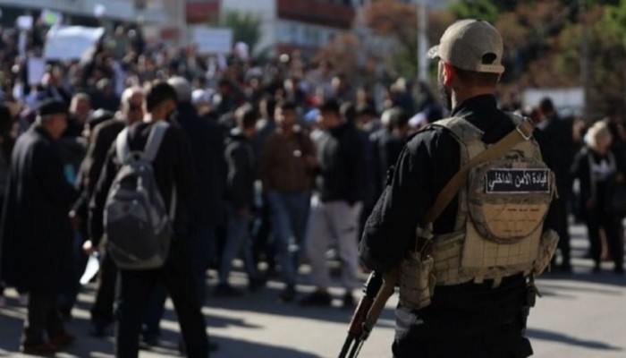 فيديو || قتلى وعشرات الجرحى في احتجاجات اللاذقية وسط اتهامات لفلول النظام