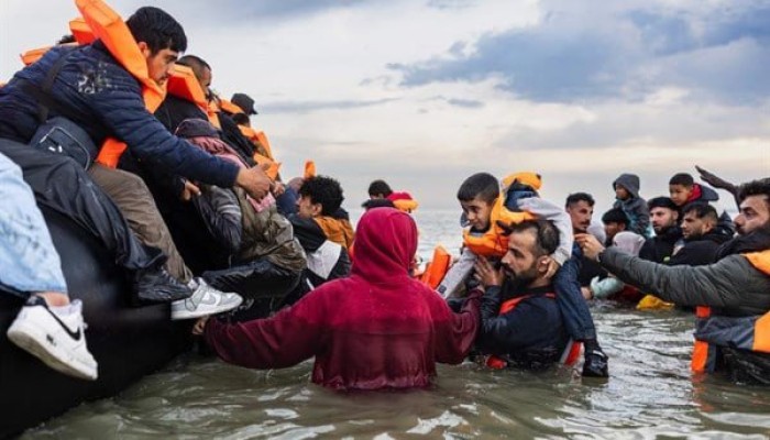 400 جثمان في عام 2025.. كيف حوّل السيسي الشباب المصري إلى "جثث طافية" في  "المتوسط"؟!