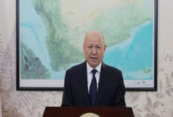 تطورات القصف السعودي للقوات الإماراتية بحضرموت ودعوة "العليمي" بالخروج السريع  لقوات بن زايد من اليمن