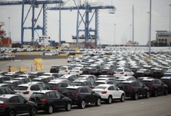 4 آلاف سيارة محتجزة.. حكومة الانقلاب تبتز المعاقين بغرامات 900 ألف جنيه وتهددهم بالمزادات