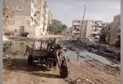 بداية سنة جديدة فوق تلال القمامة: السلام تغرق في الصرف الصحي والجهات المسؤولة غائبة