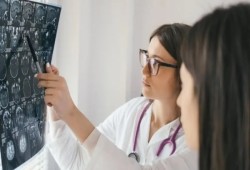 تفشٍّ غامض للسرطان في قرية بالمنوفية.. والحكومة تصدر أرقامًا مضللة وتتجاهل شكاوى الأهالي