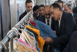 فصل 9 عاملات بشركة “أكاي” ببورسعيد بلا رقابة من "الاستثمار" و"العمل"